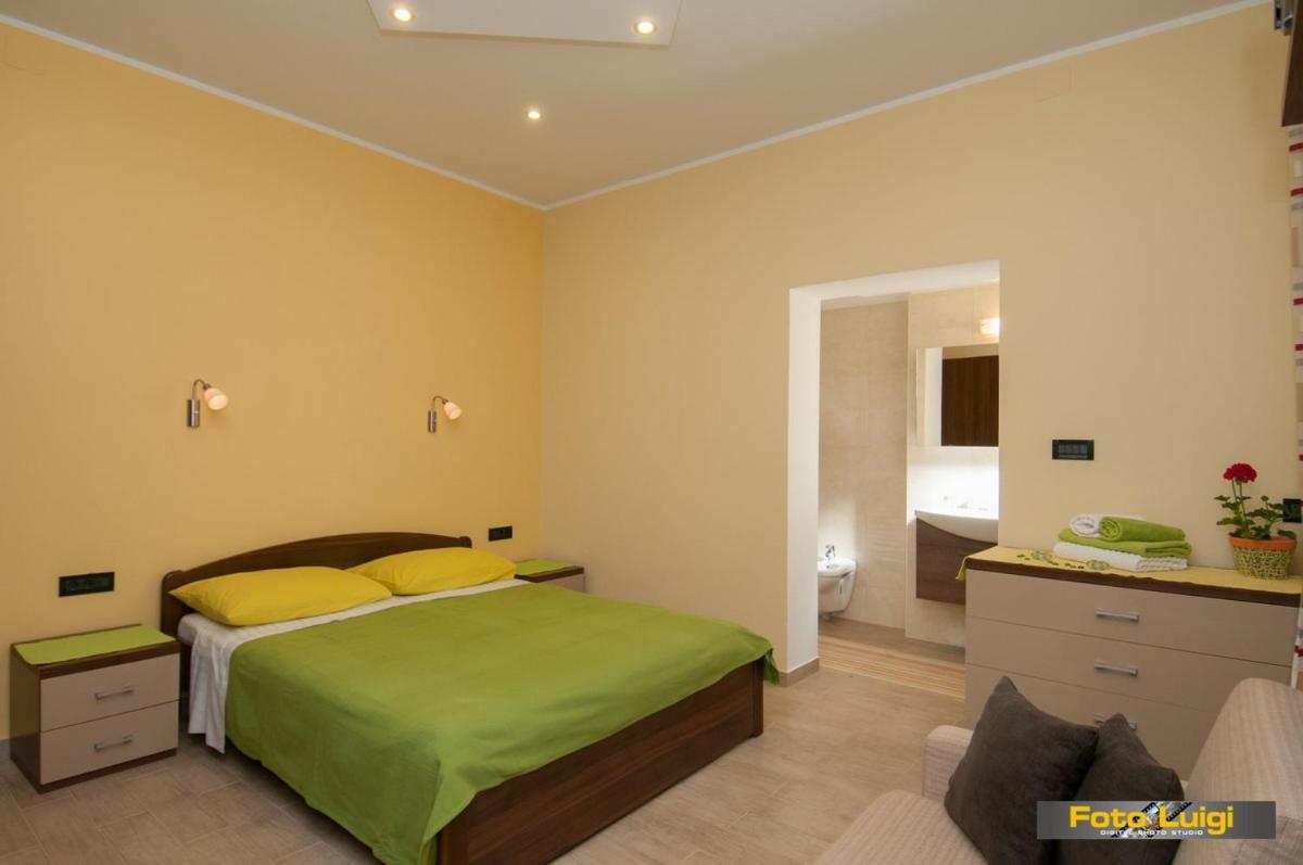 Apartments Komel I Опатия Екстериор снимка