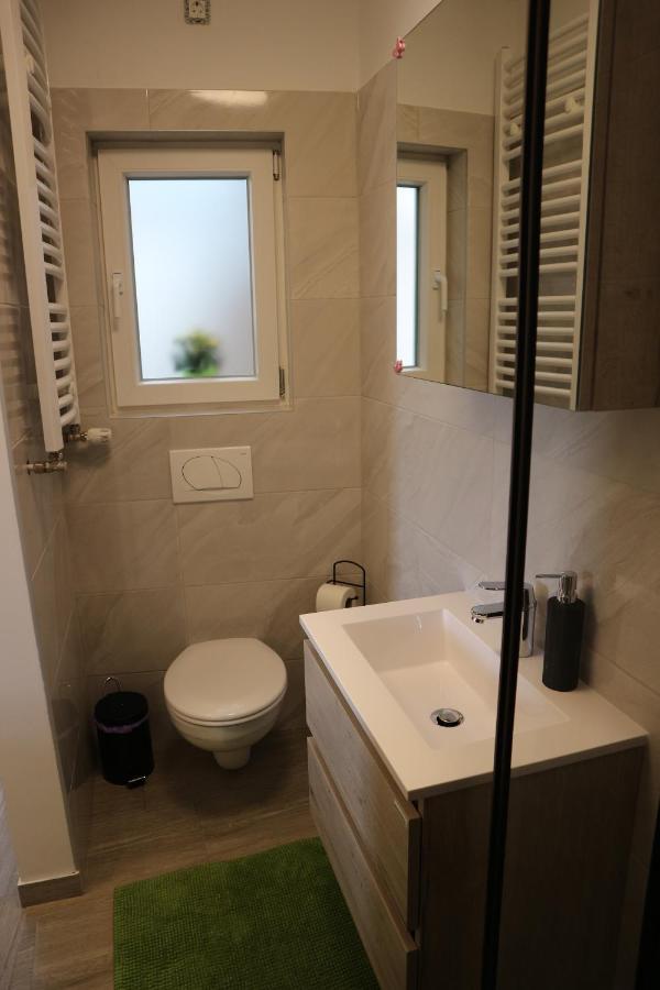 Apartments Komel I Опатия Екстериор снимка