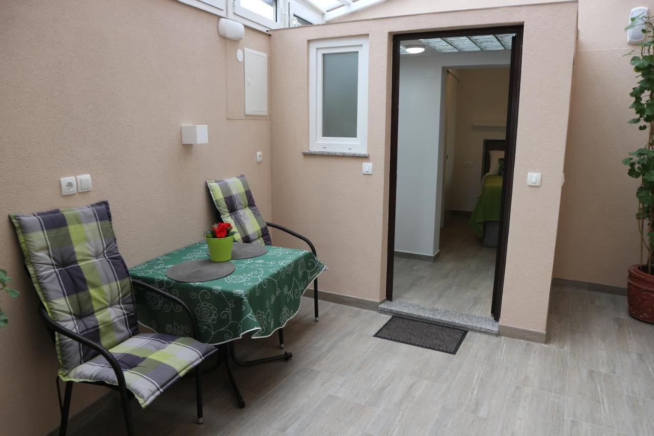 Apartments Komel I Опатия Екстериор снимка